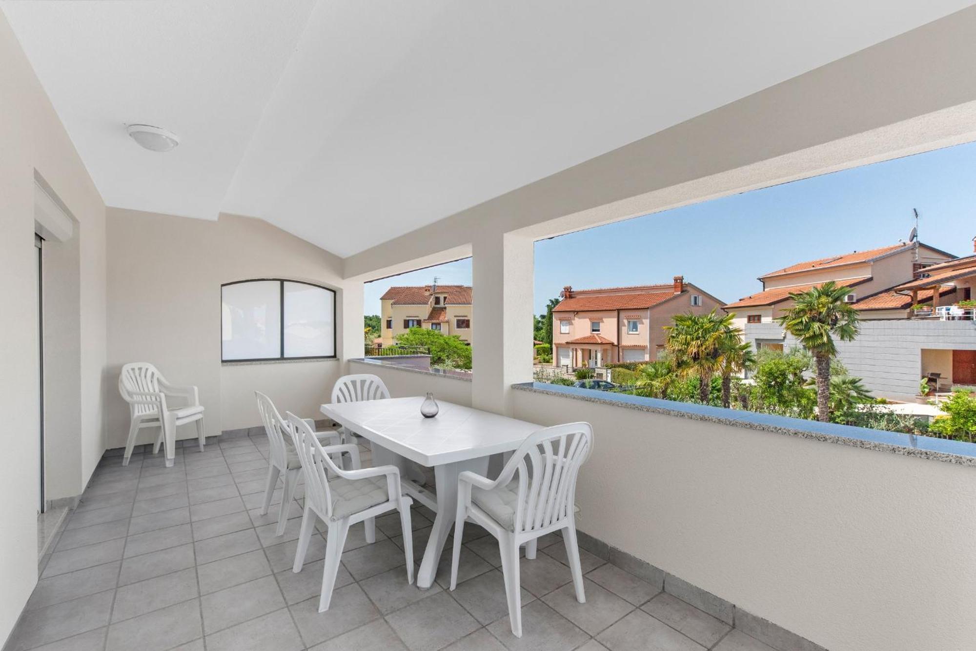 Villa Hope - Apartments With Shared Pool Poreč Cameră foto