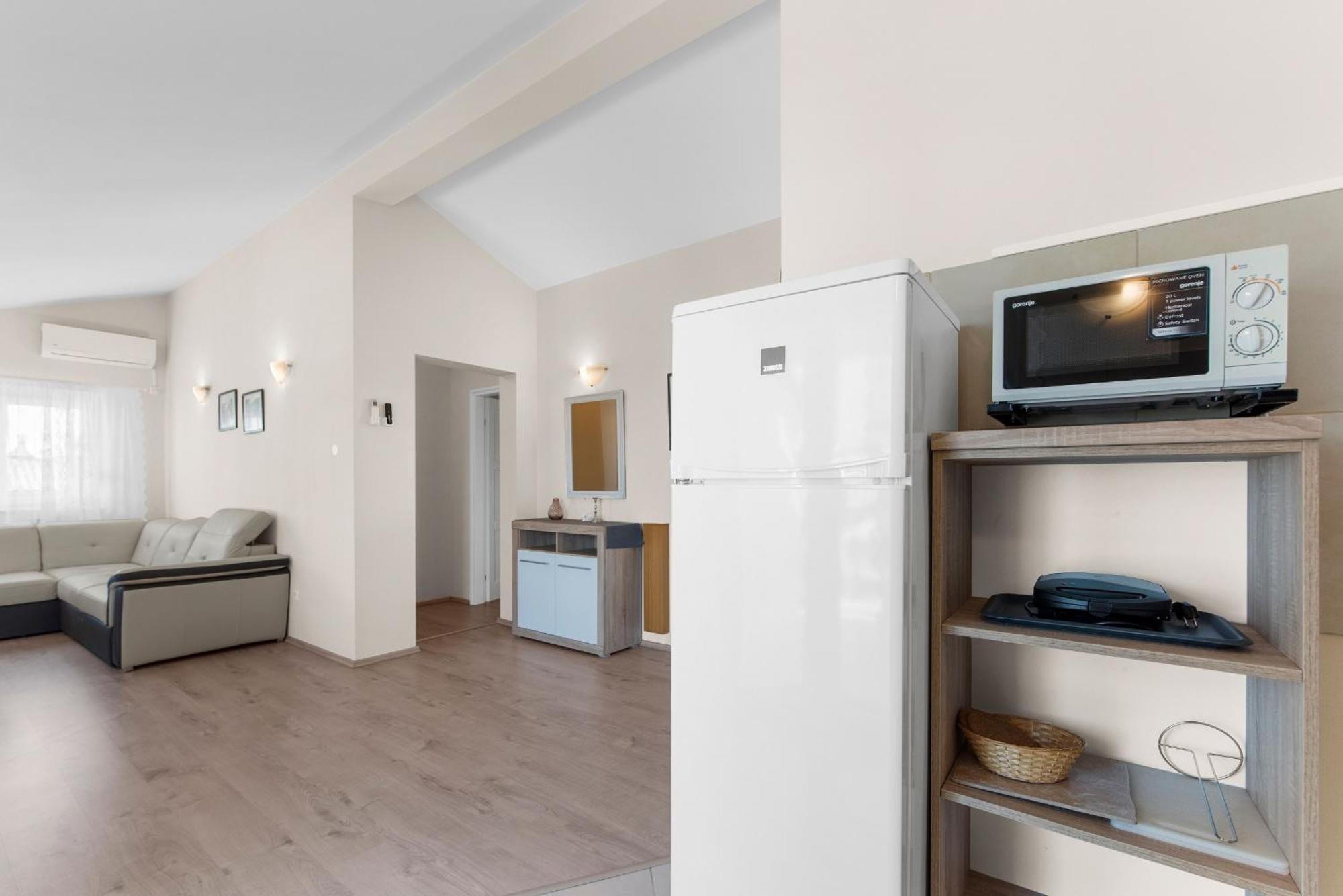 Villa Hope - Apartments With Shared Pool Poreč Cameră foto