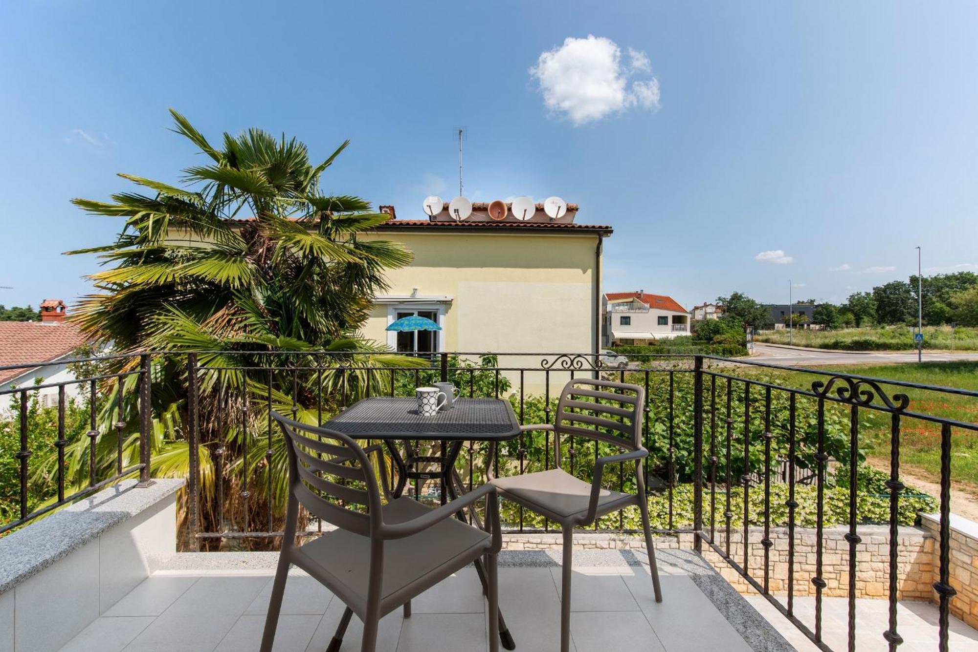 Villa Hope - Apartments With Shared Pool Poreč Cameră foto